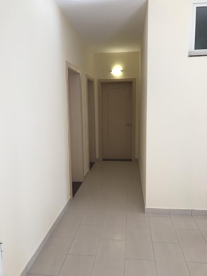Velipoja Apartments Exteriör bild
